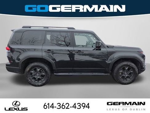 Used 2024 Lexus GX 550 image 7