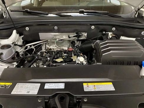 Used 2024 Volkswagen Atlas SE FWD image 97