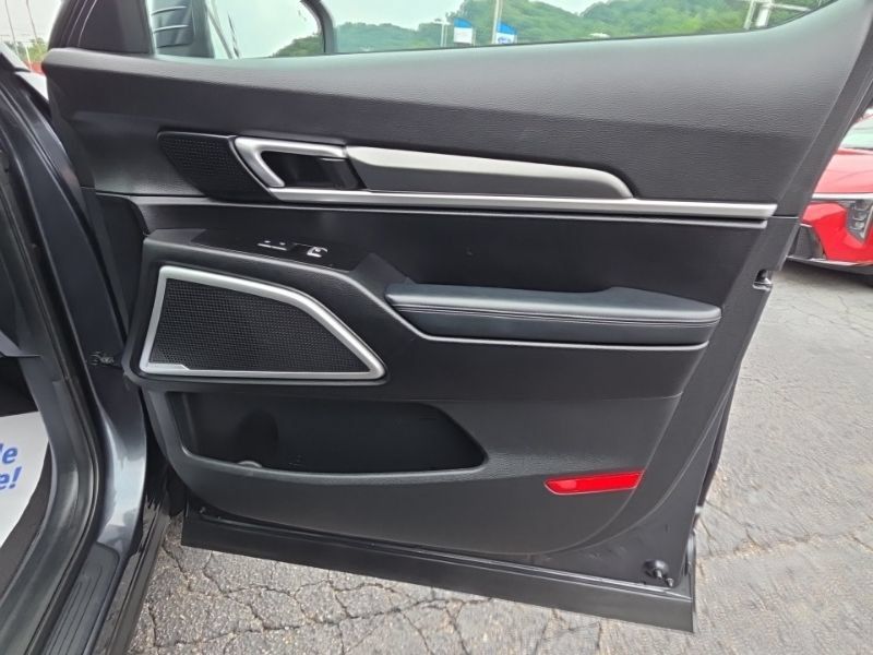 Used 2021 Kia Telluride S AWD/4WD image 13