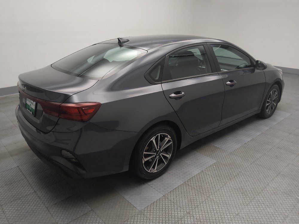 Used 2024 Kia Forte LXS FWD image 10