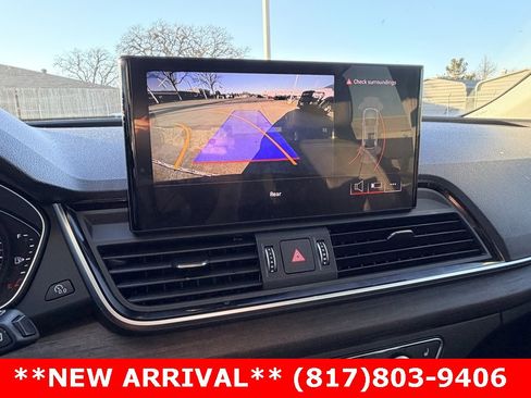 Used 2024 Audi Q5 2.0T Premium w/ Convenience Package image 14