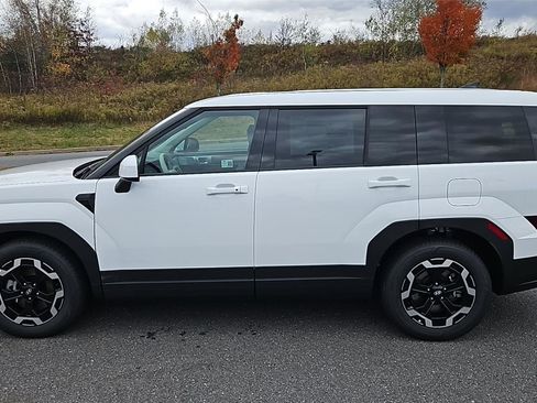 New 2026 Hyundai Santa Fe SE image 4