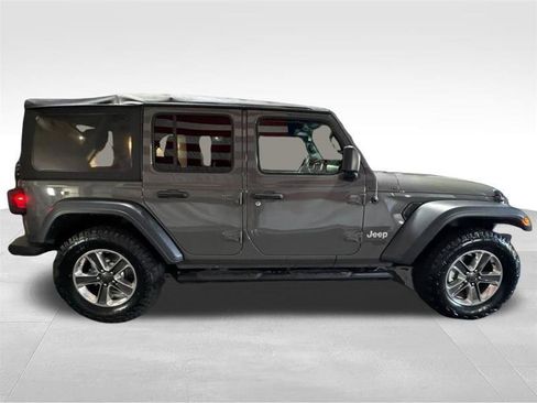 Used 2019 Jeep Wrangler Unlimited Sport S AWD/4WD image 4