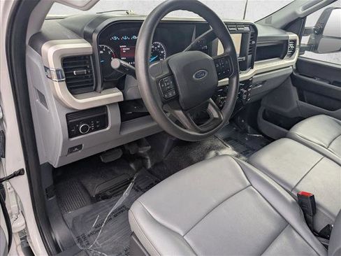 Used 2024 Ford F250 XL RWD image 10