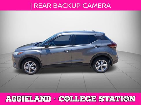 Used 2024 Nissan Kicks S FWD image 8