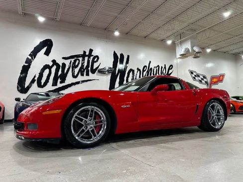 Used 2008 Chevrolet Corvette Z06 w/ Preferred Equipment Group RWD image 1