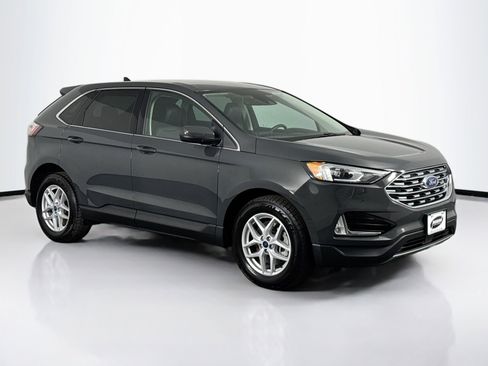 Used 2021 Ford Edge SEL image 2