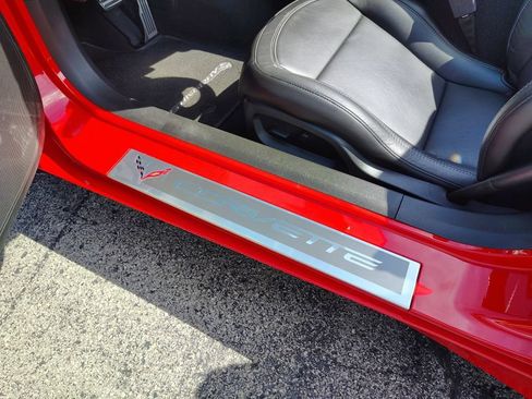 Used 2017 Chevrolet Corvette Stingray Convertible w/ 1LT RWD image 28