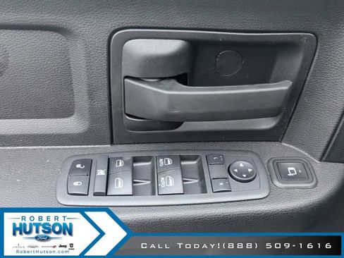 New 2024 RAM 3500 Tradesman w/ Chrome Appearance Group image 16