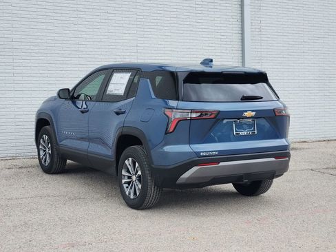 New 2026 Chevrolet Equinox LT FWD image 3
