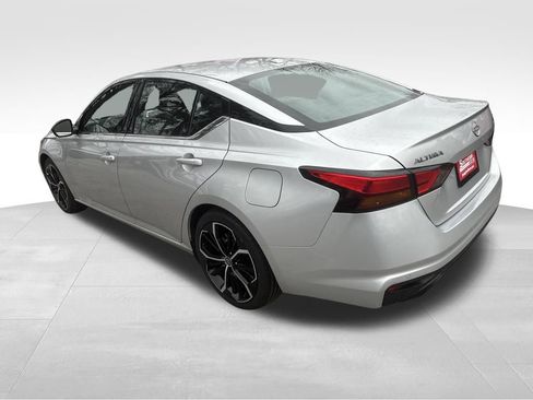 Used 2024 Nissan Altima 2.5 SR image 20