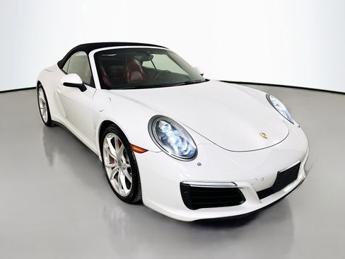 Used 2017 Porsche 911 Carrera 4S AWD/4WD image 3