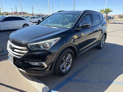 Used 2017 Hyundai Santa Fe Sport image 1