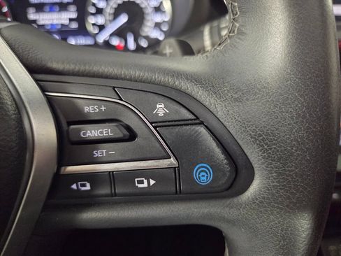 Used 2023 INFINITI QX50 Sport AWD/4WD image 17