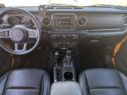 Used 2021 Jeep Wrangler Unlimited Sahara w/ Safety Group AWD/4WD image 17
