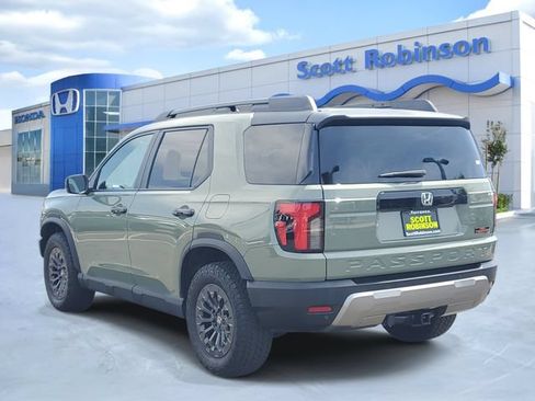 Certified 2026 Honda Passport TrailSport image 3