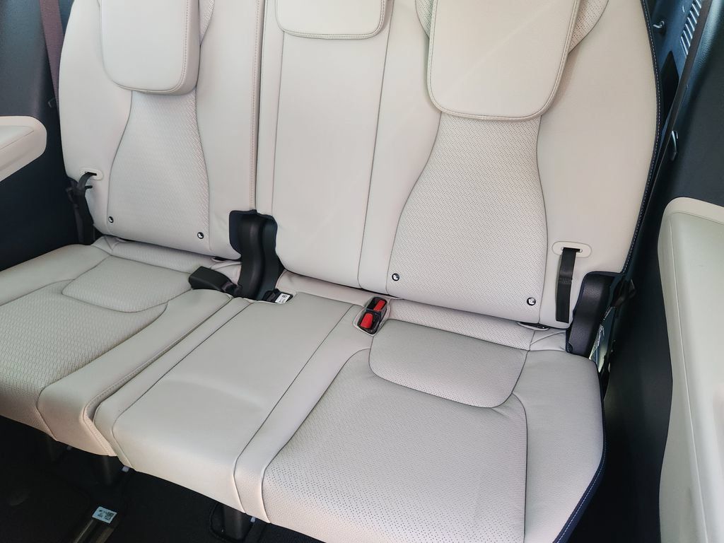 New 2027 Kia Carnival SX Prestige FWD image 20