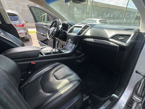 Used 2020 Ford Edge Titanium w/ Equipment Group 301A FWD image 33