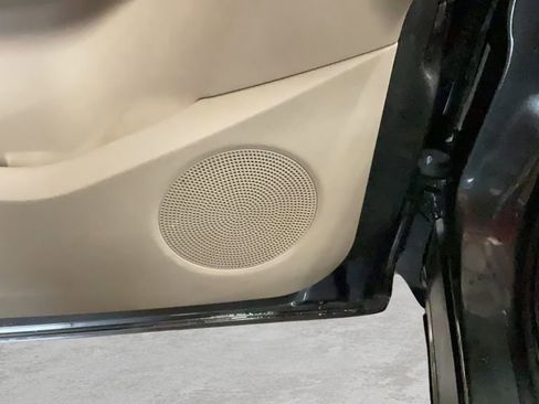Used 2018 Ford Escape SE AWD/4WD image 30
