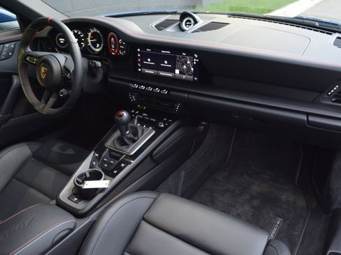 Certified 2023 Porsche 911 Cabriolet image 34