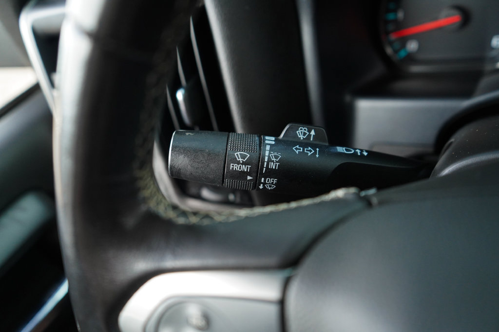 Used 2018 Chevrolet Silverado 1500 LT w/ All Star Edition AWD/4WD image 31