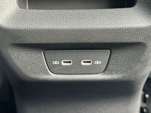 New 2026 Volkswagen Tiguan SE R-Line image 29