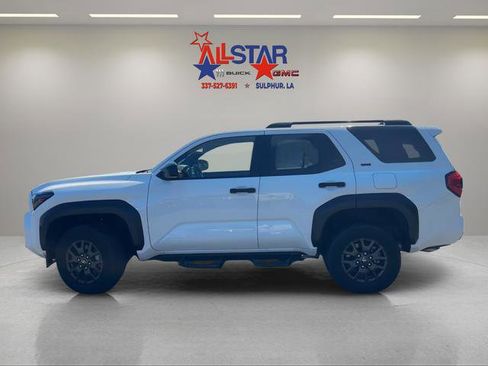 Used 2025 Toyota 4Runner SR5 RWD image 4
