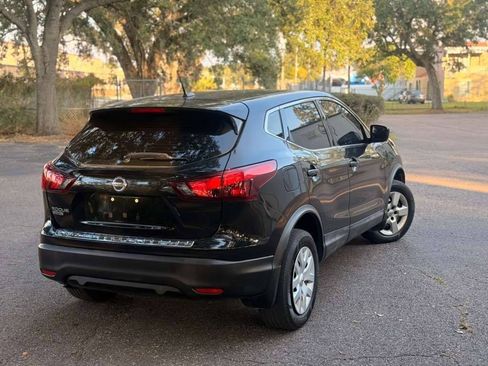 Used 2019 Nissan Rogue Sport S FWD image 5