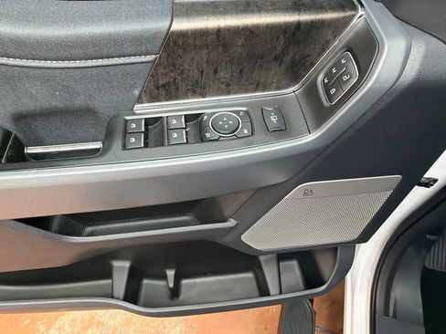 Used 2024 Ford F250 Lariat AWD/4WD image 22
