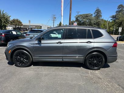 Used 2022 Volkswagen Tiguan SE R-Line