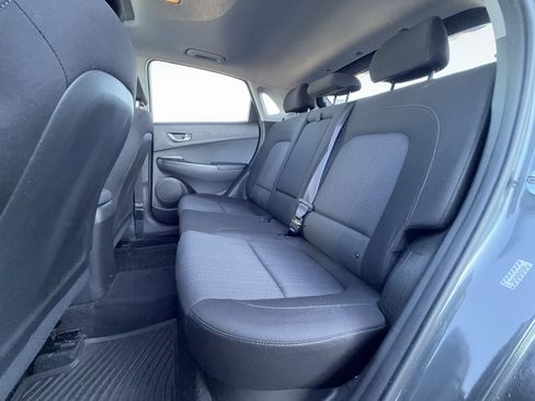 Used 2022 Hyundai Kona SEL w/ Convenience Package image 25