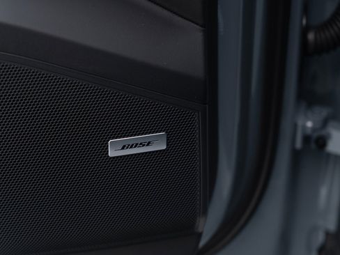 New 2026 Porsche Cayenne S image 23