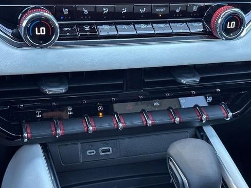 New 2025 GMC Canyon AT4 w/ AT4X AEV Edition image 22