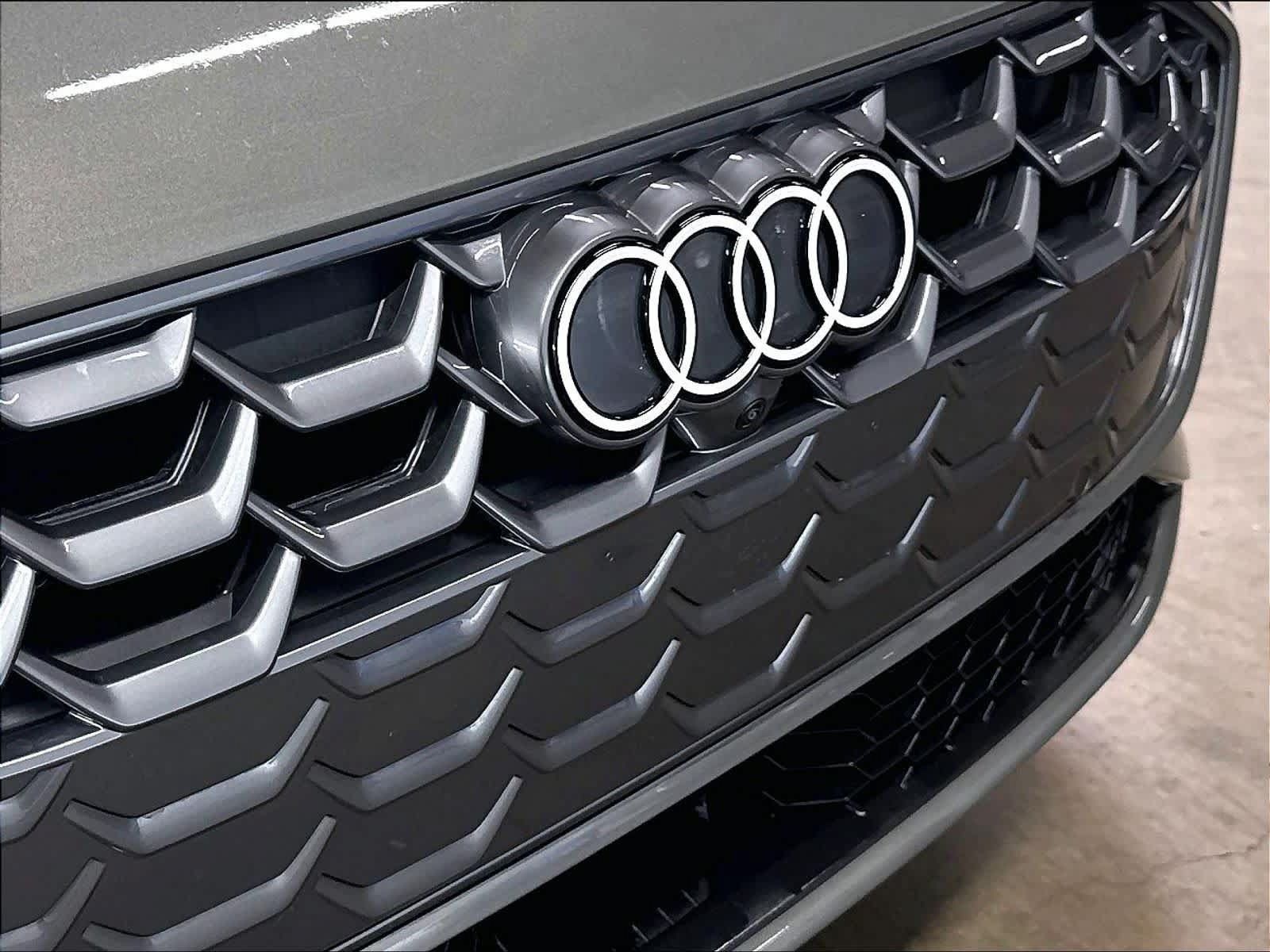 Used 2025 Audi A5 2.0T Premium Plus AWD/4WD image 31