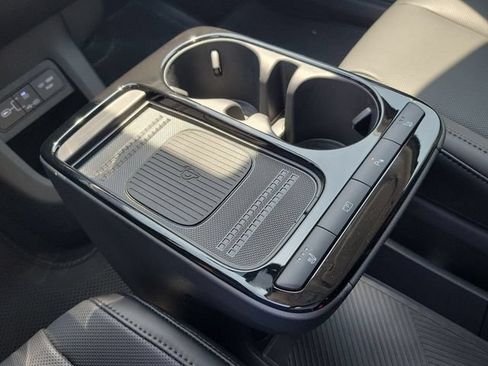 New 2026 Hyundai Ioniq 5 SEL RWD image 17