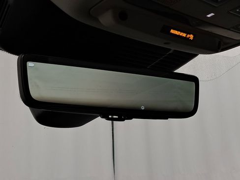 Used 2021 Land Rover Range Rover Evoque S image 15