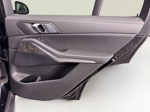 Used 2022 BMW X5 sDrive40i w/ Parking Assistance Package image 26