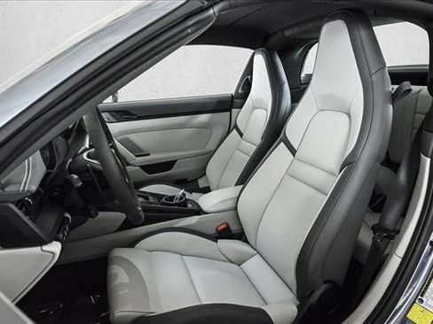 Used 2025 Porsche 911 Targa 4 GTS image 17