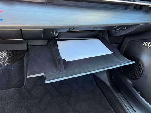 Used 2024 Nissan Ariya AWD image 31