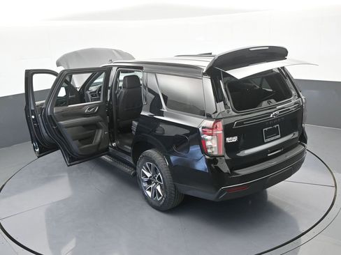 Used 2023 Chevrolet Tahoe Z71 w/ Luxury Package image 80