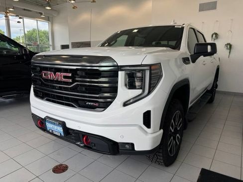 Certified 2023 GMC Sierra 1500 AT4 w/ Technology Package AWD/4WD image 35