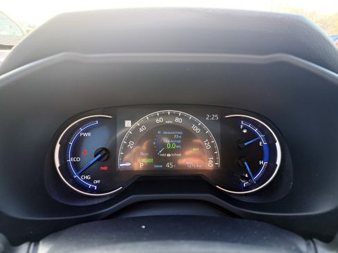 Used 2022 Toyota RAV4 XSE image 19