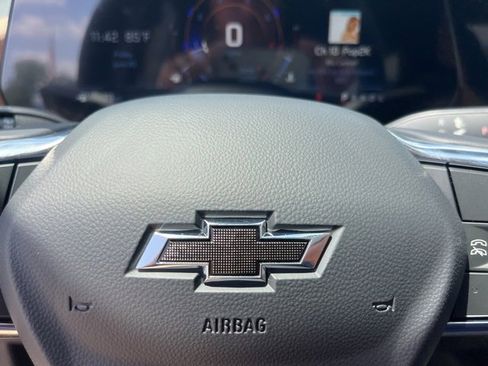 New 2026 Chevrolet Equinox ACTIV w/ Convenience Package III image 40