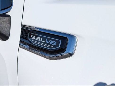 Used 2023 GMC Sierra 1500 SLT w/ SLT Premium Package image 12