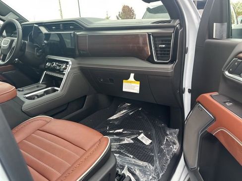 New 2026 GMC Sierra 2500 Denali Ultimate image 30