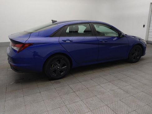 Used 2022 Hyundai Elantra SEL image 10