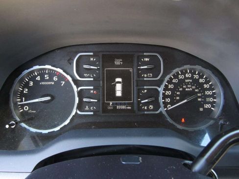 Used 2019 Toyota Tundra SR5 AWD/4WD image 24