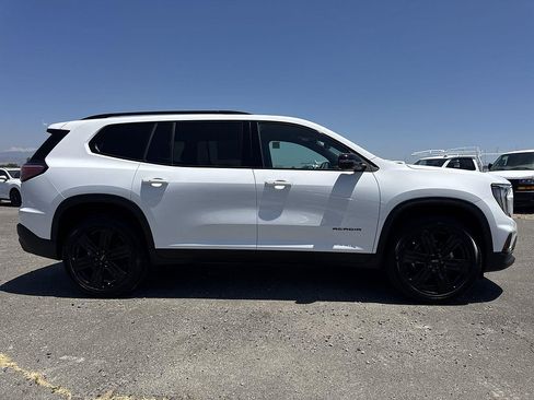 New 2026 GMC Acadia Elevation w/ Black Edition FWD image 3