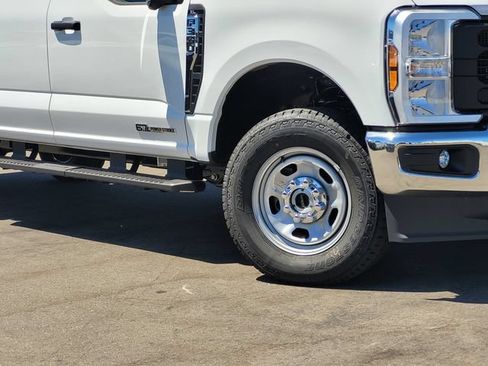 New 2026 Ford F350 XL AWD/4WD image 2