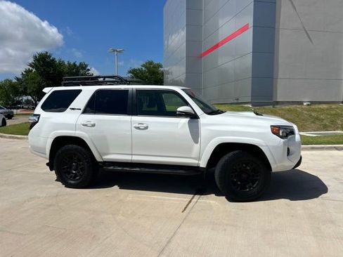 Used 2023 Toyota 4Runner TRD Pro AWD/4WD image 2